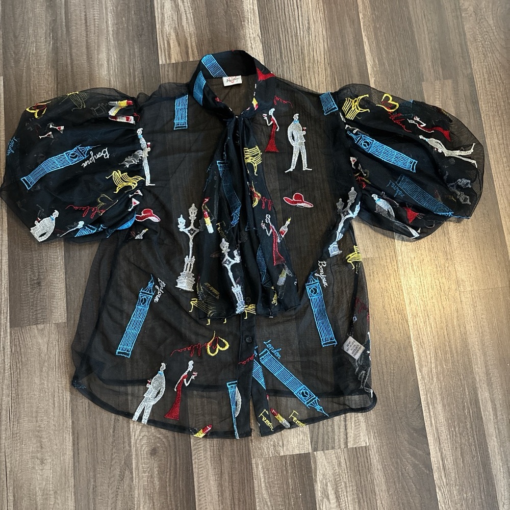 Impulsive sheer blouse size L